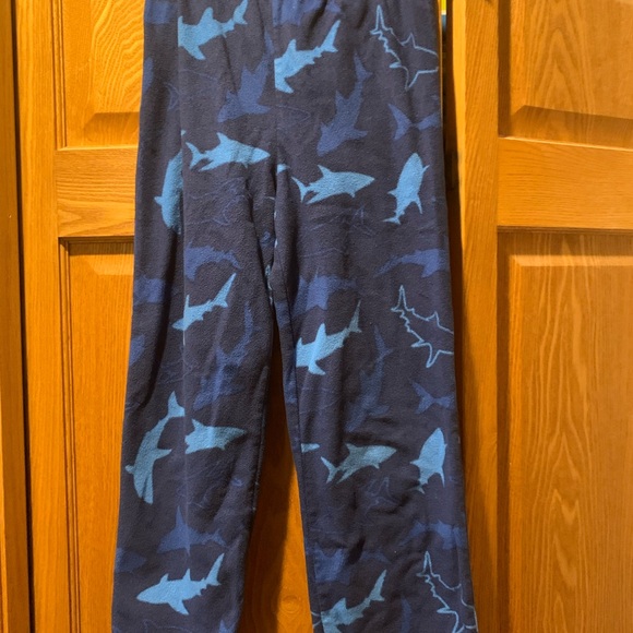 Sainteve kids 2 piece pajama set. Size S (7/8) - Picture 8 of 11